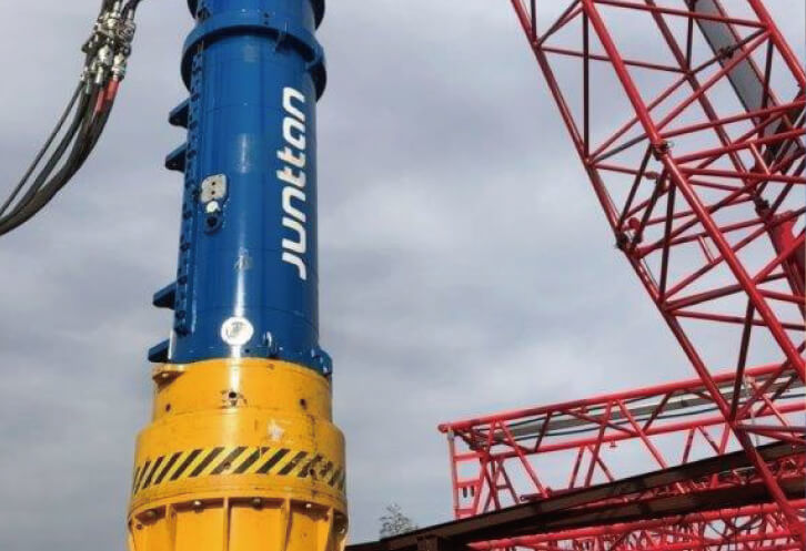 JUNTTAN hydraulic hammer